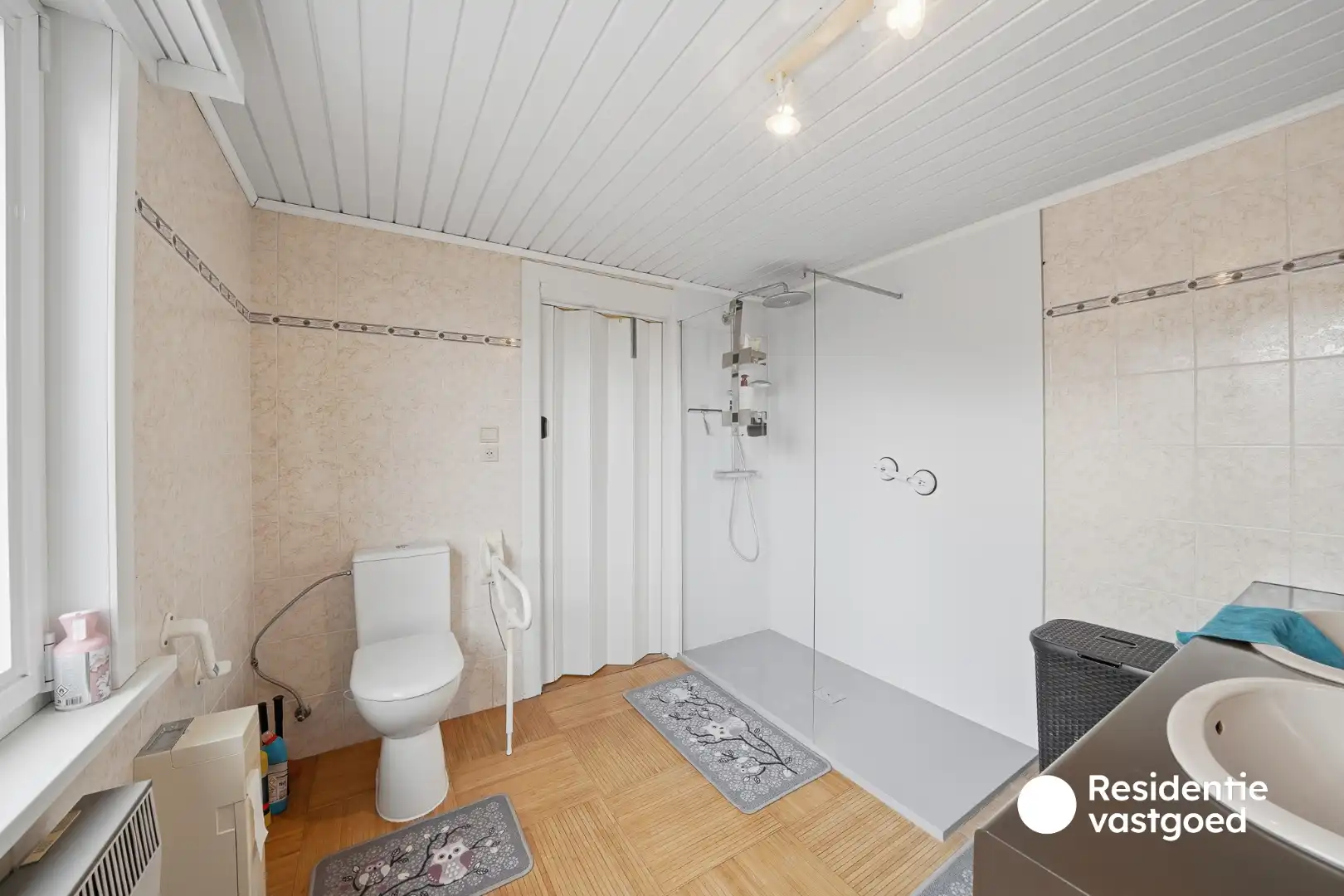 Gezellige woning met diepe tuin en 3 kamers nabij centrum Oudenburg foto 23