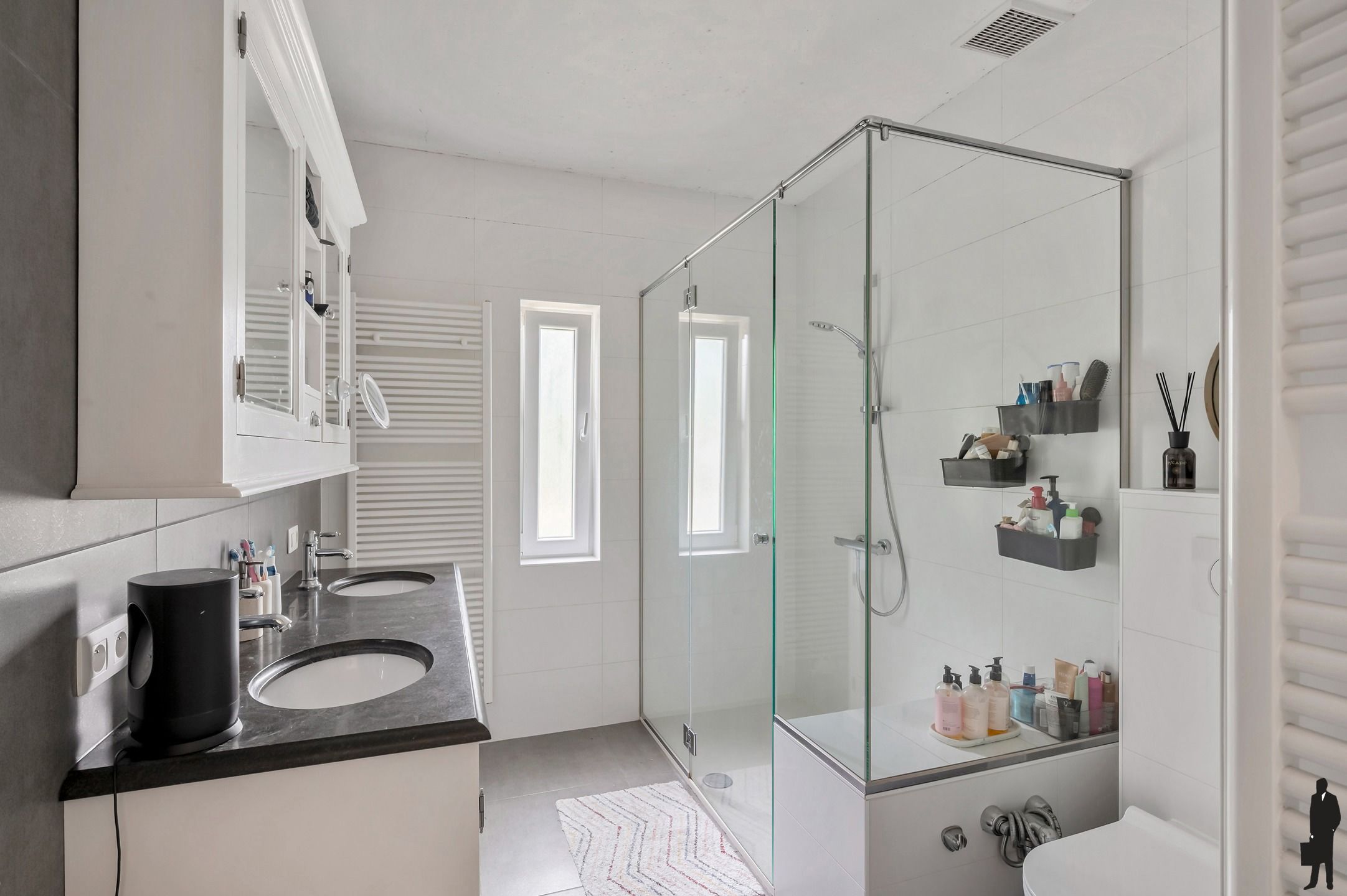 Gelijkvloerse villa op ca. 1.683 m² in centrum Brasschaat! foto 12