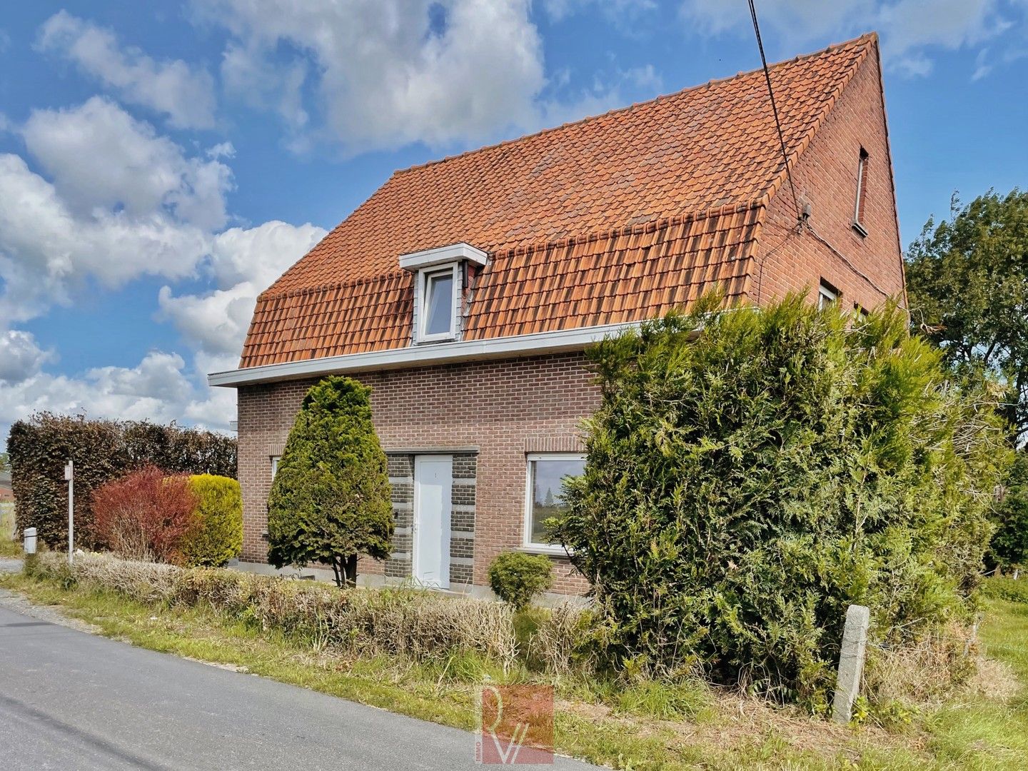 Landelijk gelegen woning met 5 slaapkamers te Meulebeke foto 10
