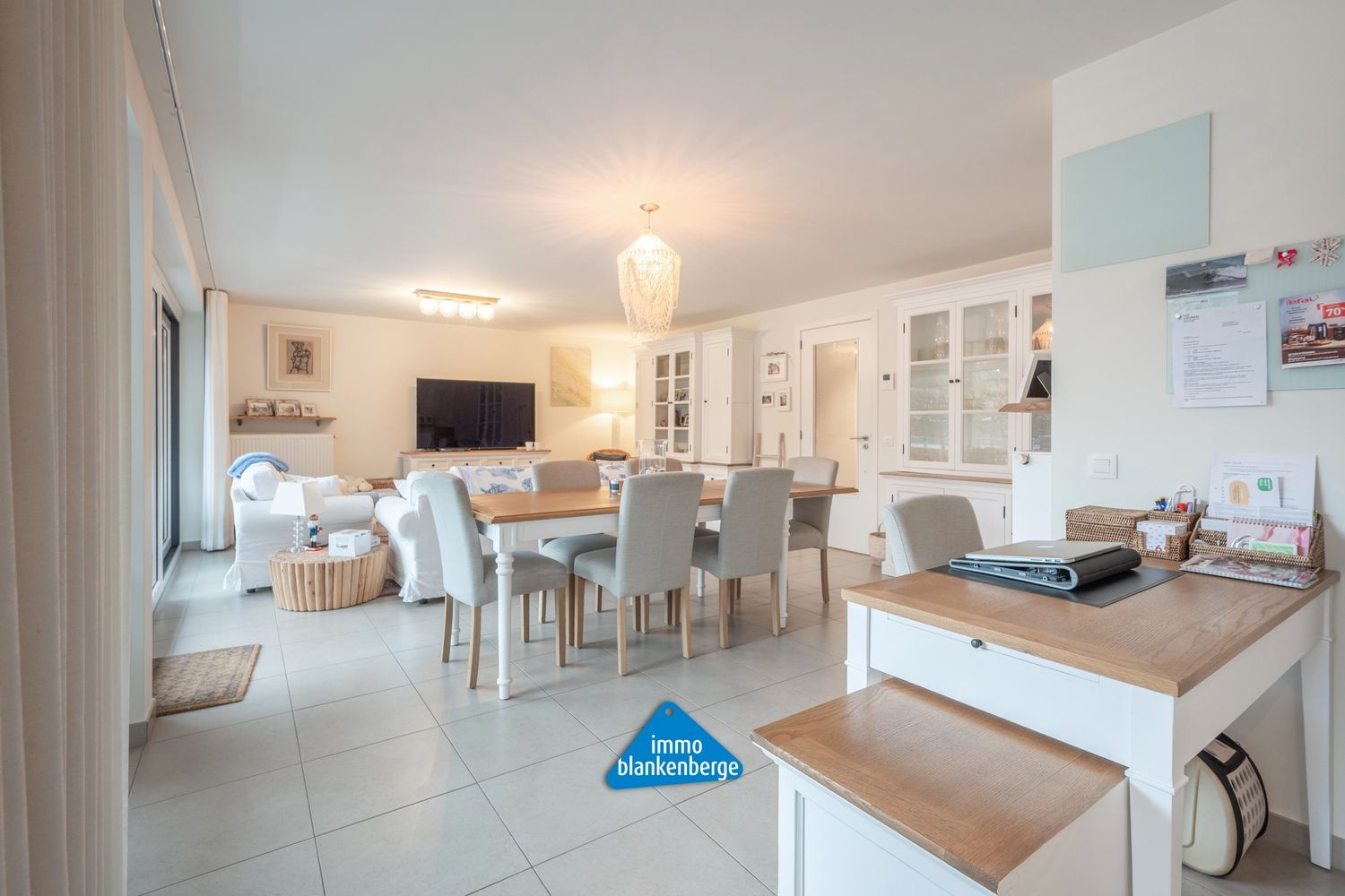 Lichtrijk Nieuwbouwappartement met 2 Slaapkamers in het Centrum van Blankenberge foto 12