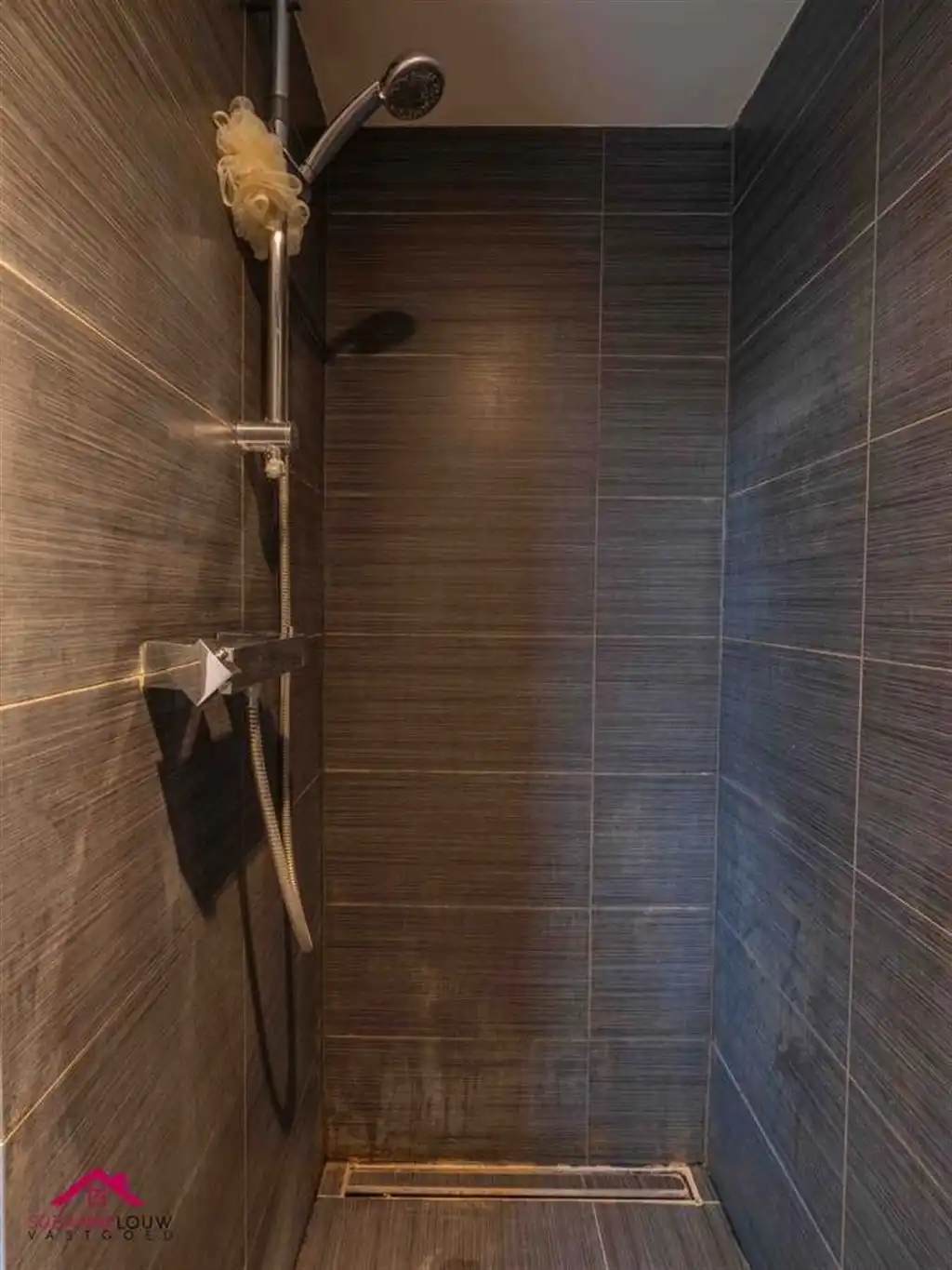 Vrijstaande woning in hedendaagse stijl foto 40