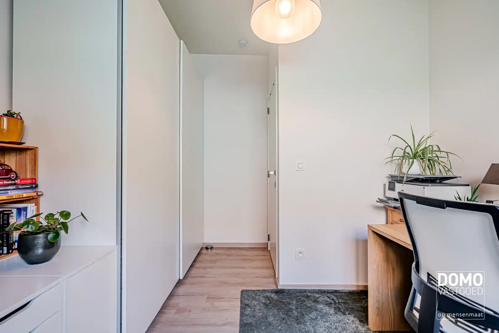 INSTAPKLARE GEZINSWONING MET 3 SLAAPKAMERS, EPC-LABEL A EN ZONNIGE TUIN IN KERMT foto 14