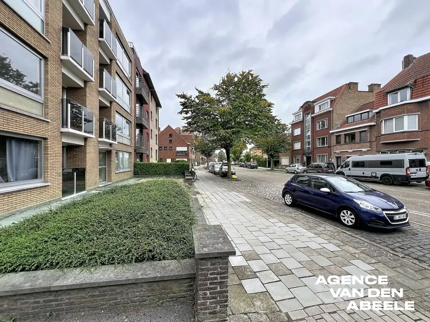 Op te frissen appartement met 2 slaapkamers en terras  foto 16