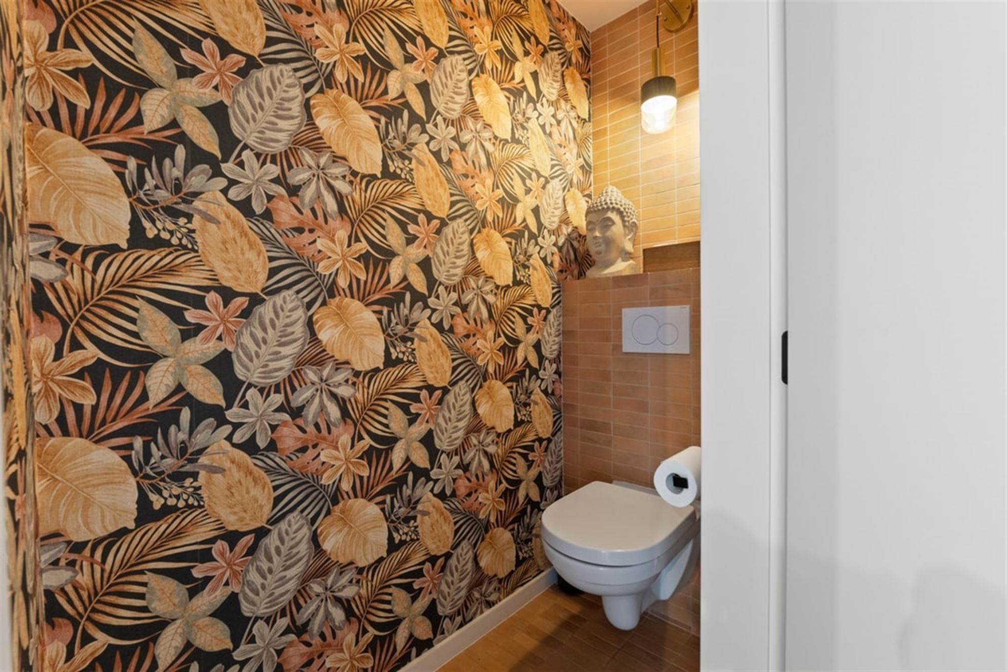 UNIEKE DESIGNWONING MET MODERNE AFWERKING EN STIJVOLLE ARCHITECTUUR foto 43