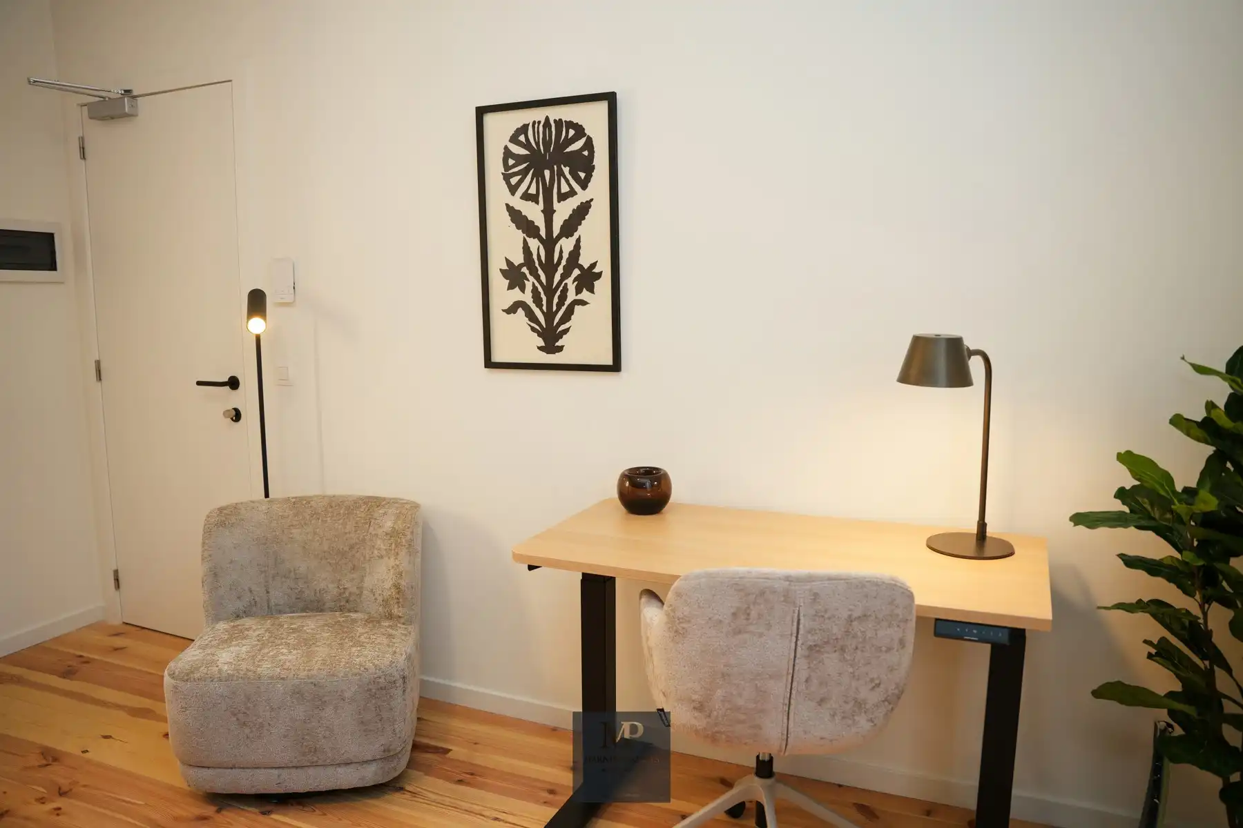 Volledig gerenoveerde studentenkamer nabij Park Spoor Noord foto 2