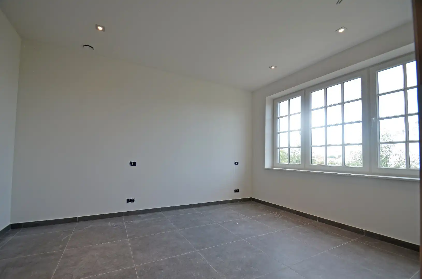 Instapklare, ongemeubelde woning gelegen in het gegeerde Duinenwater foto 10