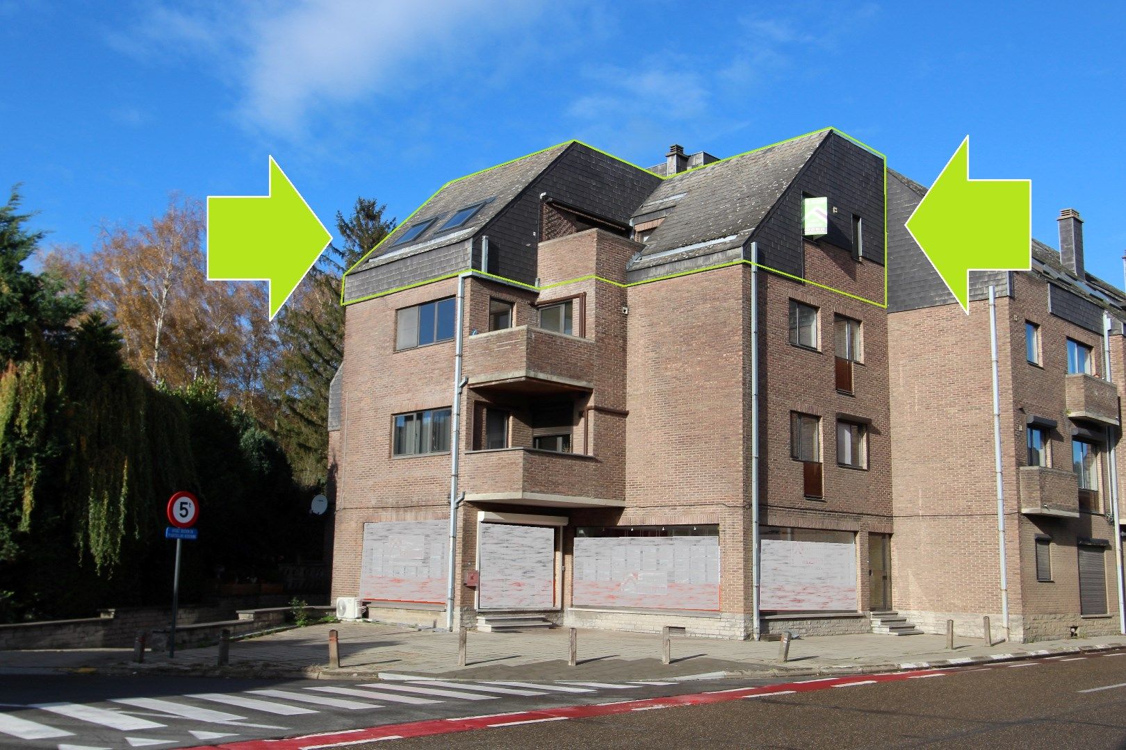 Hoofdfoto van de publicatie: Ruim appartement (124m²) met zonneterras en garage te Tongeren 