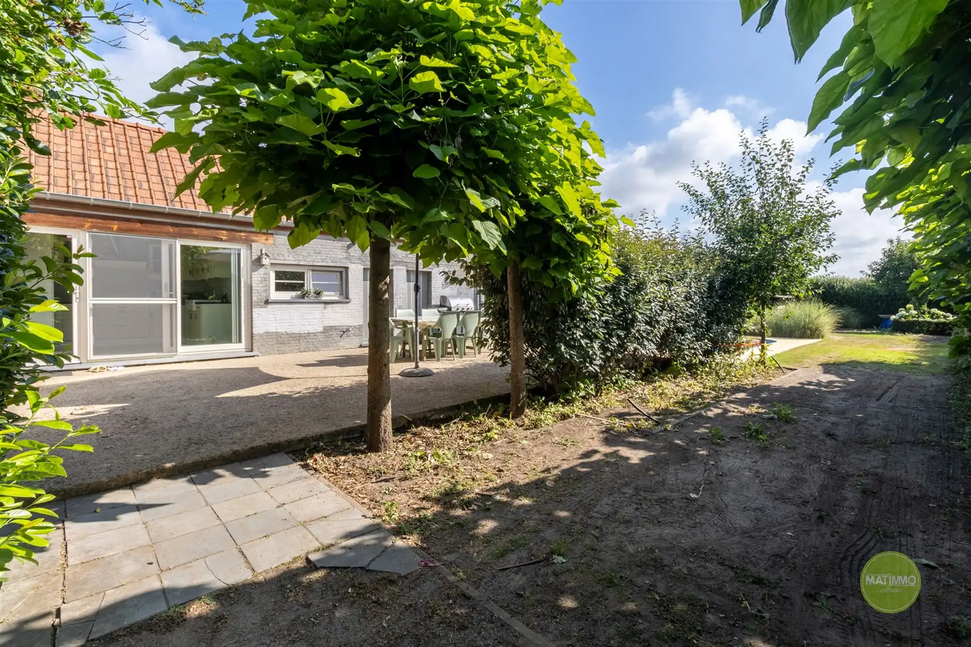 Charmante vrijstaande woning met zwembad in Meerhout foto 3