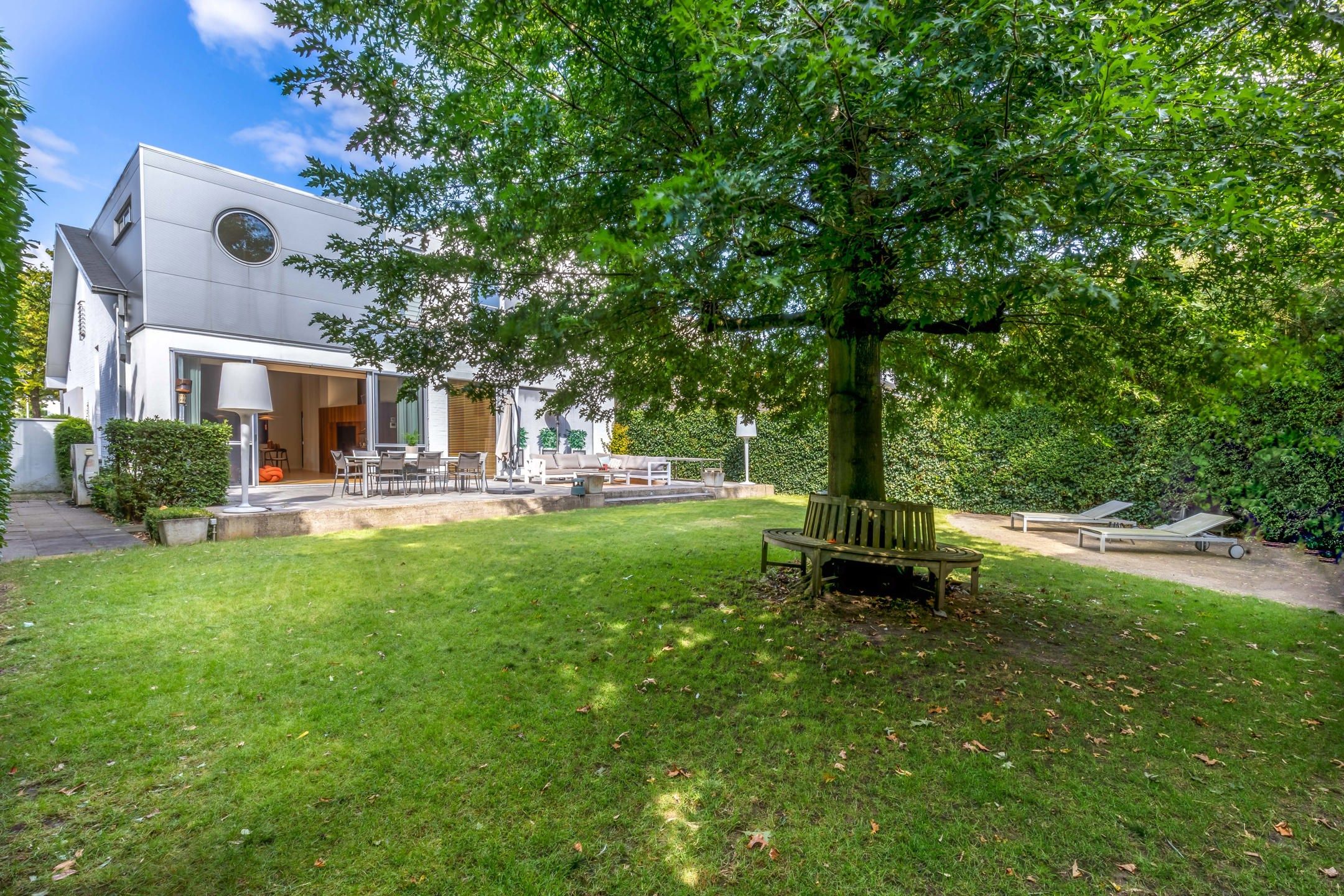 Exclusieve villa met 5SLPK en 4BDK in de gewilde Elsdonkwijk foto 13