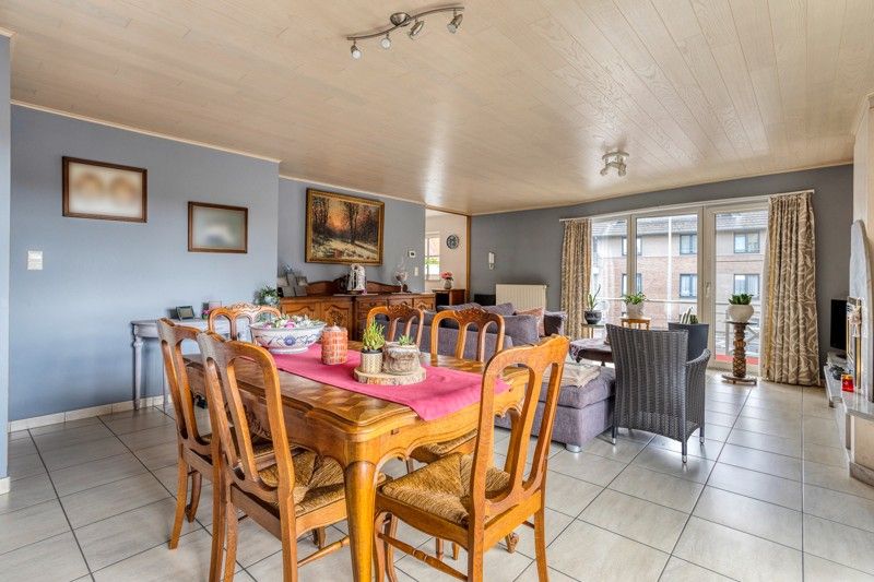 🏡 Ruim en lichtrijk appartement met 2 slaapkamers, terras in hartje Wakken! ☀️ foto 11