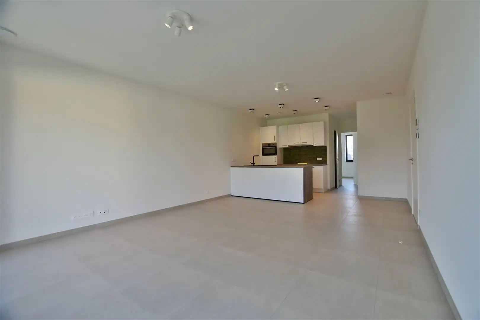 Splinternieuw BEN-appartement te Sint-Gillis-Dendermonde foto 2