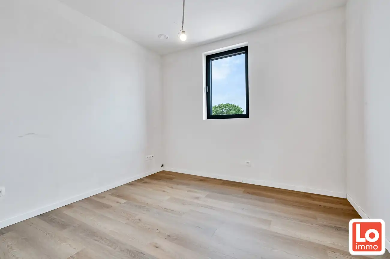 Prachtig ruim appartement (+/-133m²) met 3 slpks en ruim zuid-gericht terras foto 9