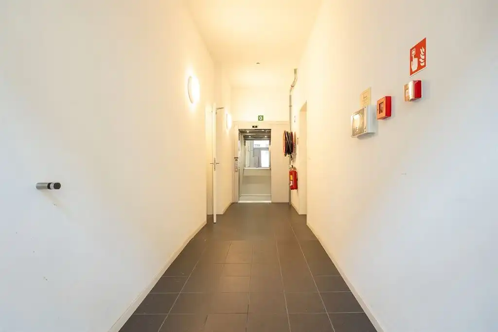 Recent appartement met groot zonneterras pal aan Park Spoor Noord foto 12