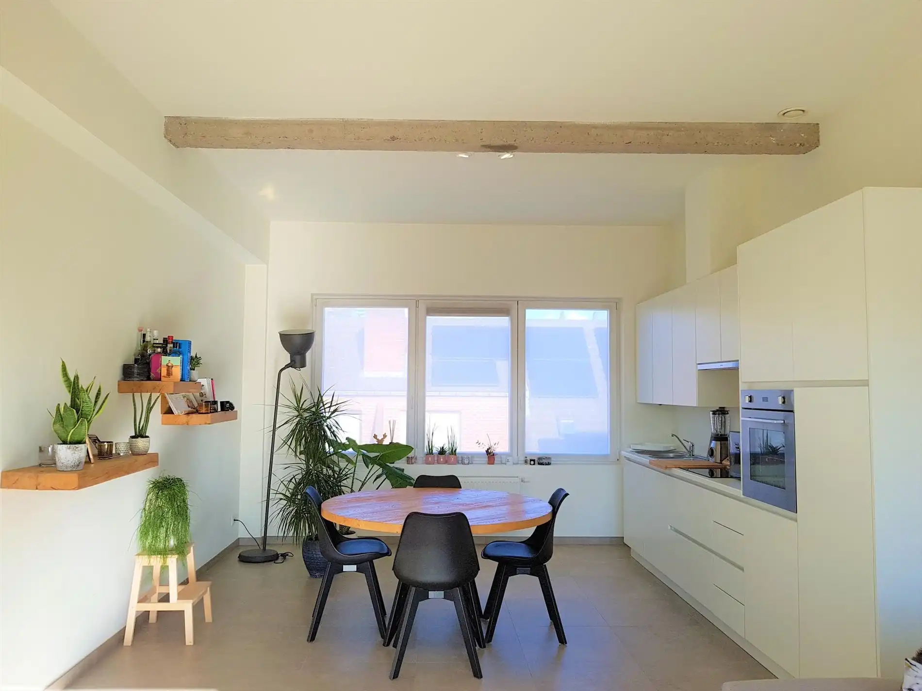 Nieuwbouwappartement met 1 slaapkamer en terras foto 5