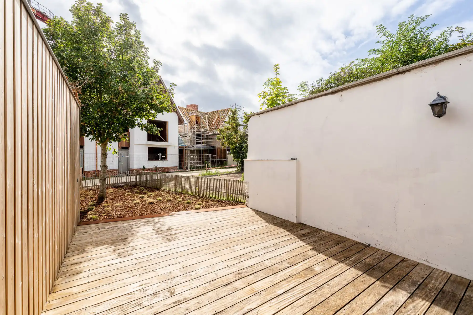 Volledig vernieuwde, gezellige ongemeubelde woning foto 7