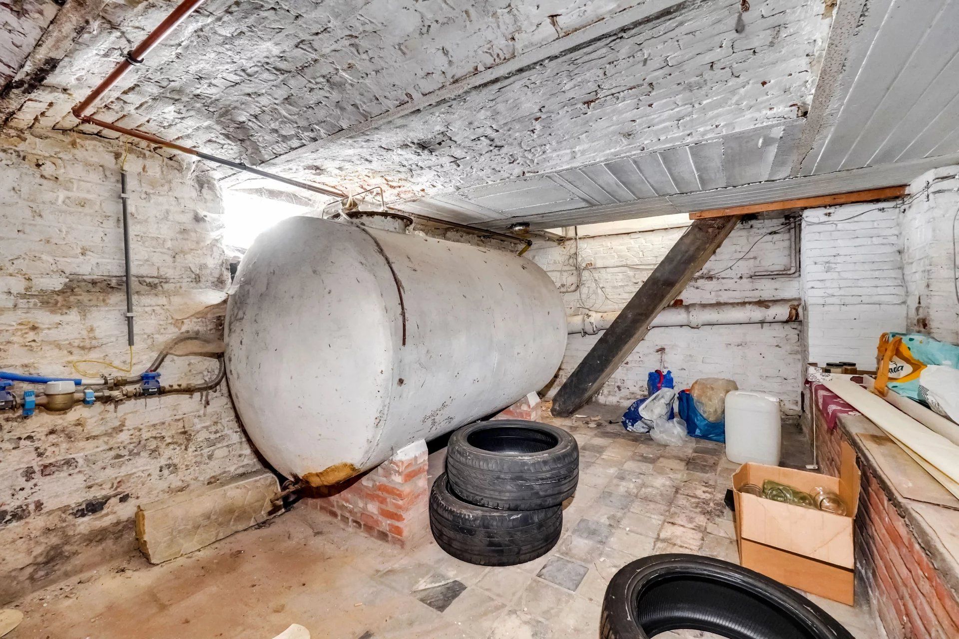Ruime rijwoning op wandelafstand van centrum foto 20