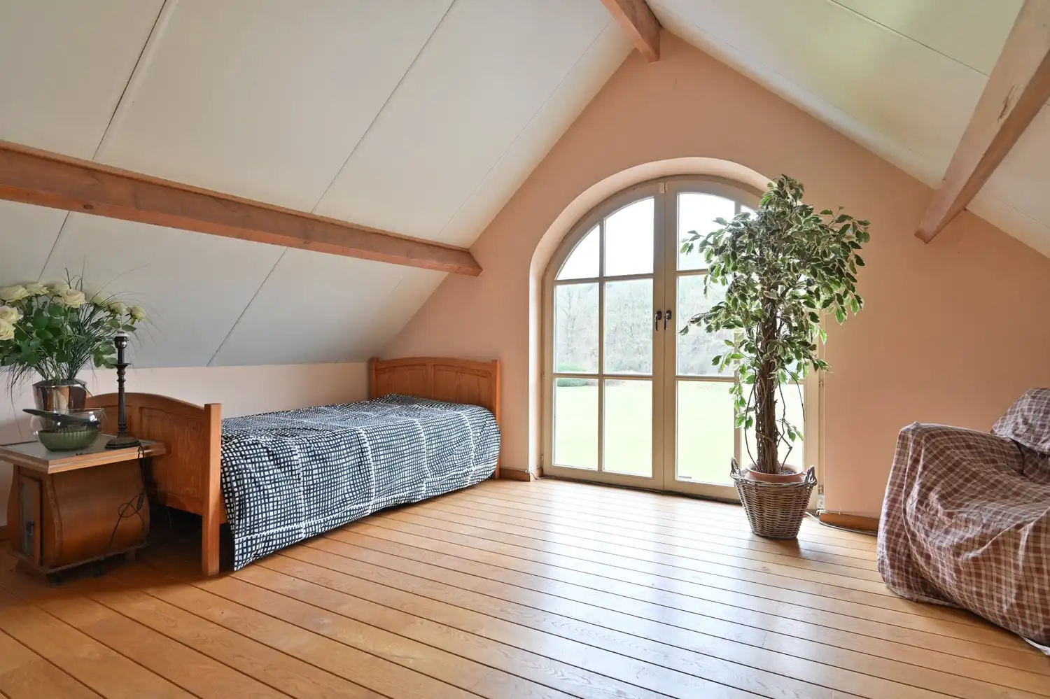 Exclusieve woning op 33a mooi gelegen aan natuurgebied te Rekem foto 24