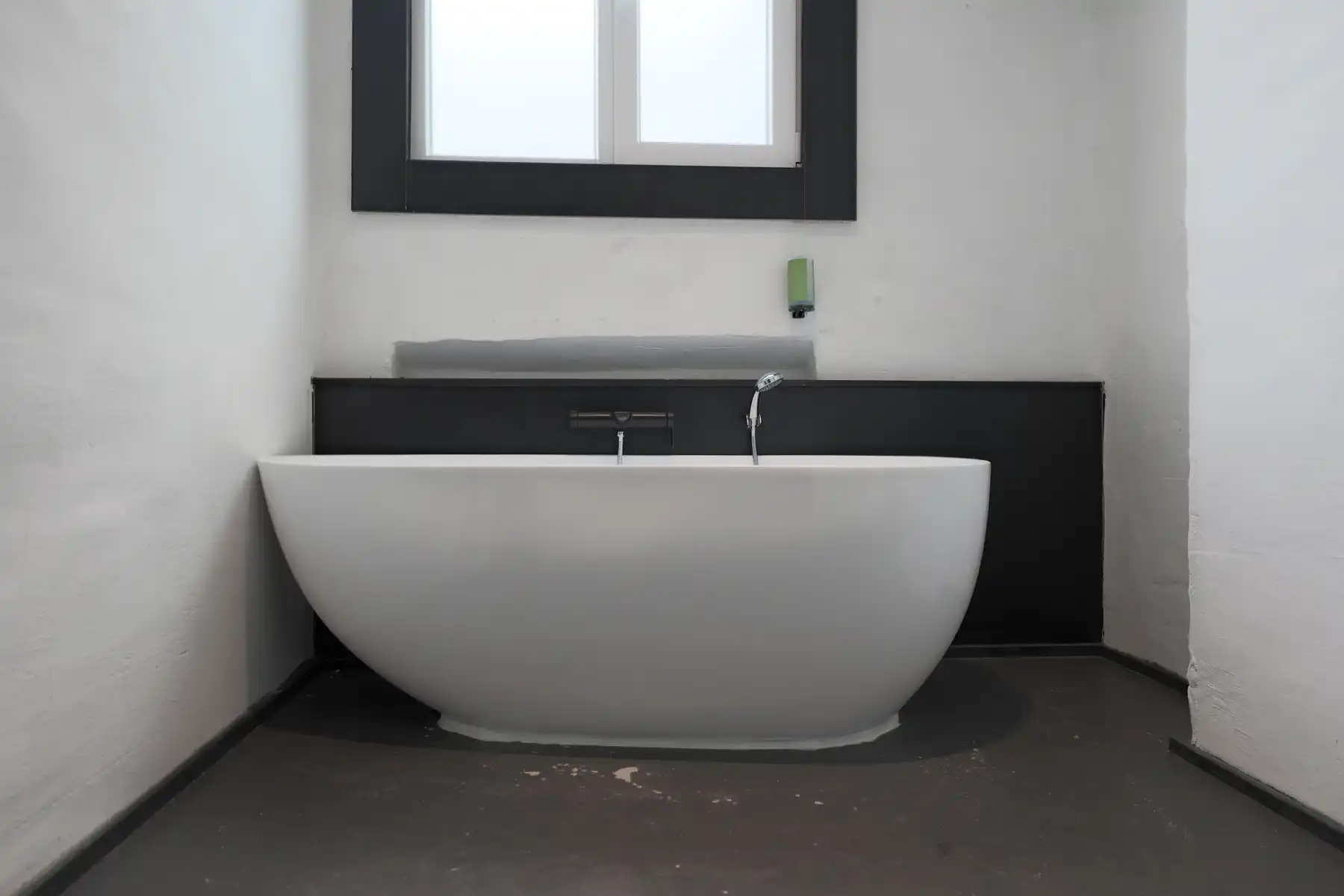 1 slaapkamerappartement met ensuite badkamer foto 13