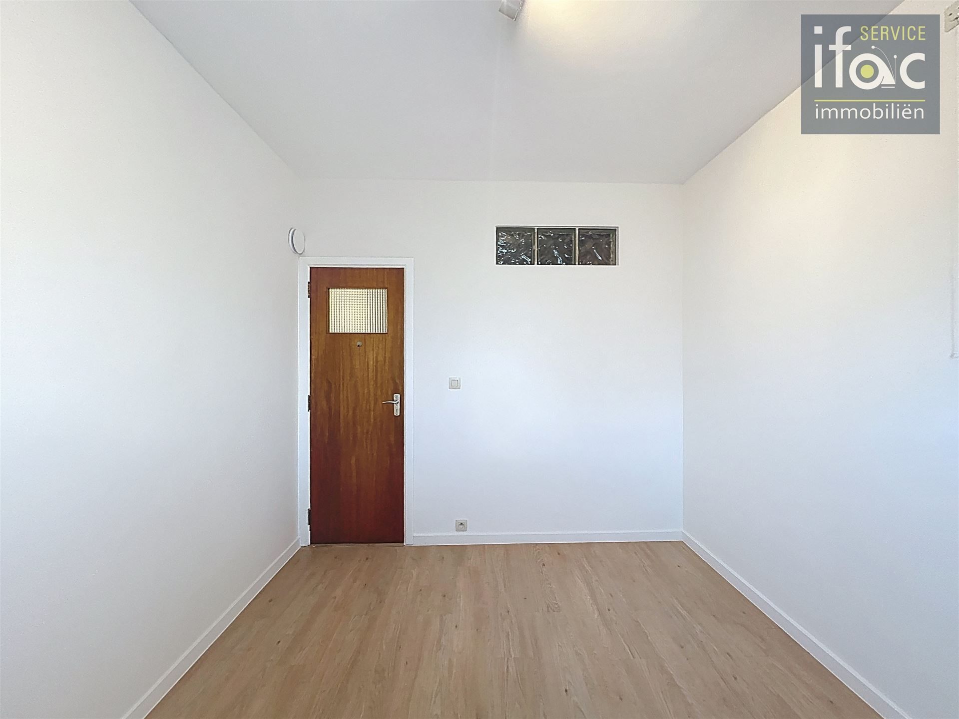 Gerenoveerd 2-slaapkamer appartement met garage in centrum Tervuren foto 12