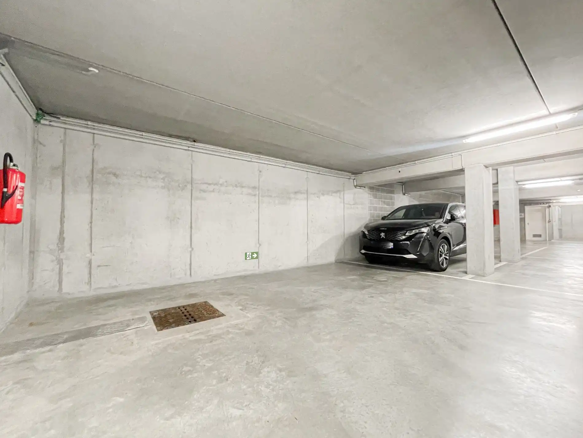 Subliem smaakvol ingericht hoek appartement gelegen in een recente residentie. foto 15