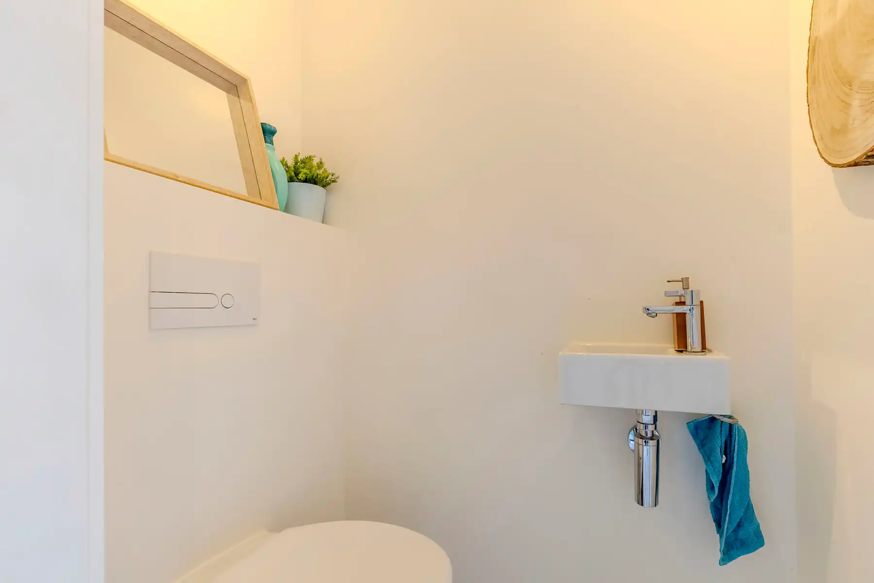 Recente woning met 3 SLP, 2 BK, tuin en 3 autostaanplaatsen foto 11