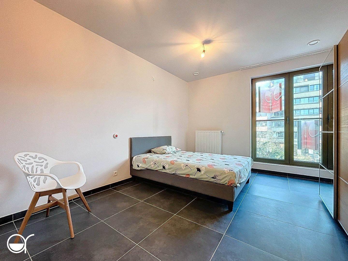 Recente assistentieflat met 2 slaapkamers en mooi zonneterras foto 12
