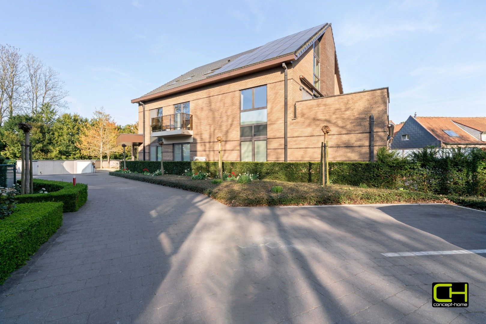 Ruim appartement met twee slaapkamers te koop in Lovendegem foto 24