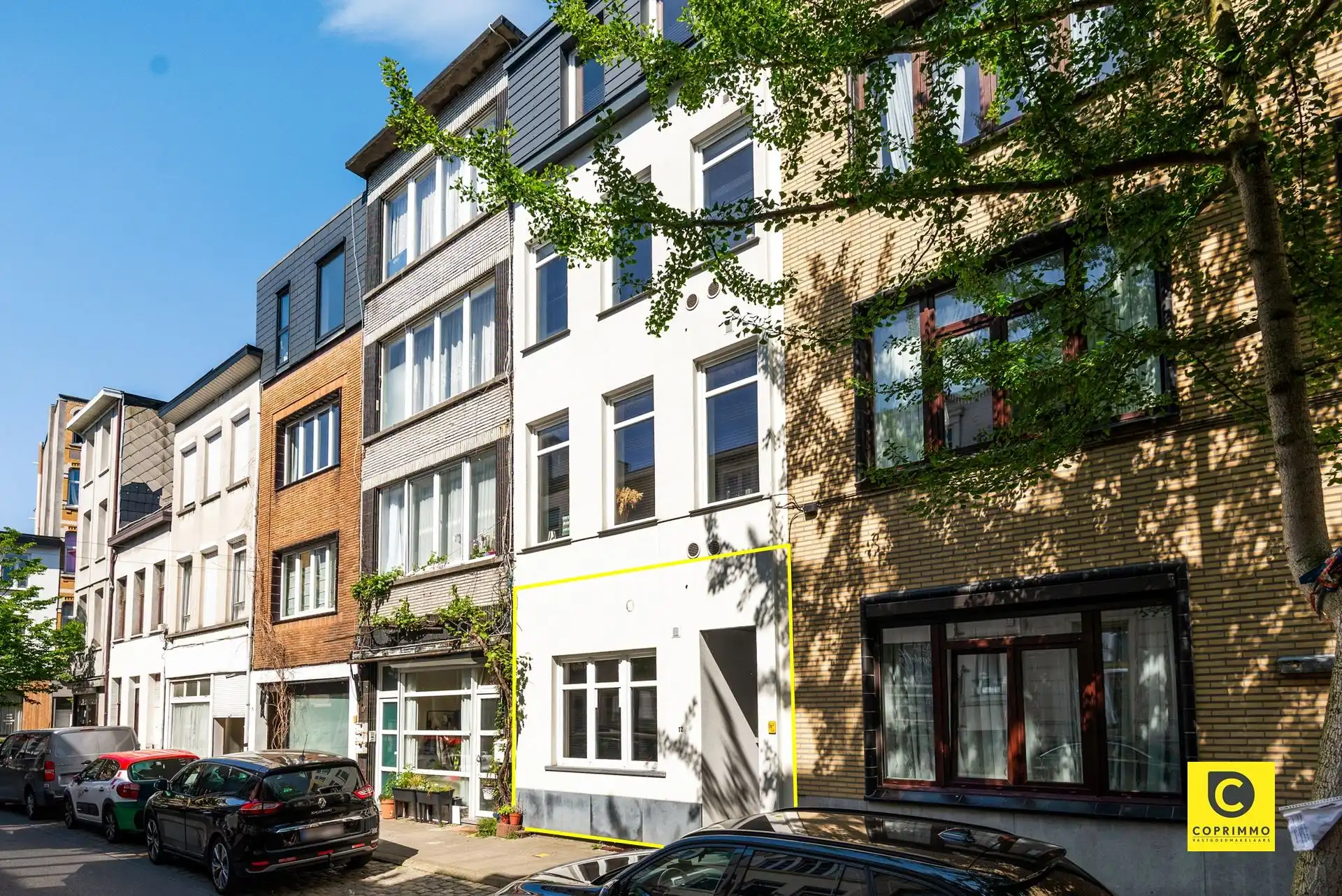 Prachtig gerenoveerd GLV met 1 slpk en cosy stadstuin! foto {{pictureIndex}}