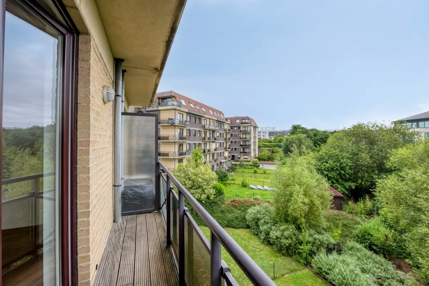 Ruim en lichtrijk appartement met twee terrassen en uitzicht op het Vijverpark aan de rand van Anderlecht 🌿 foto 15
