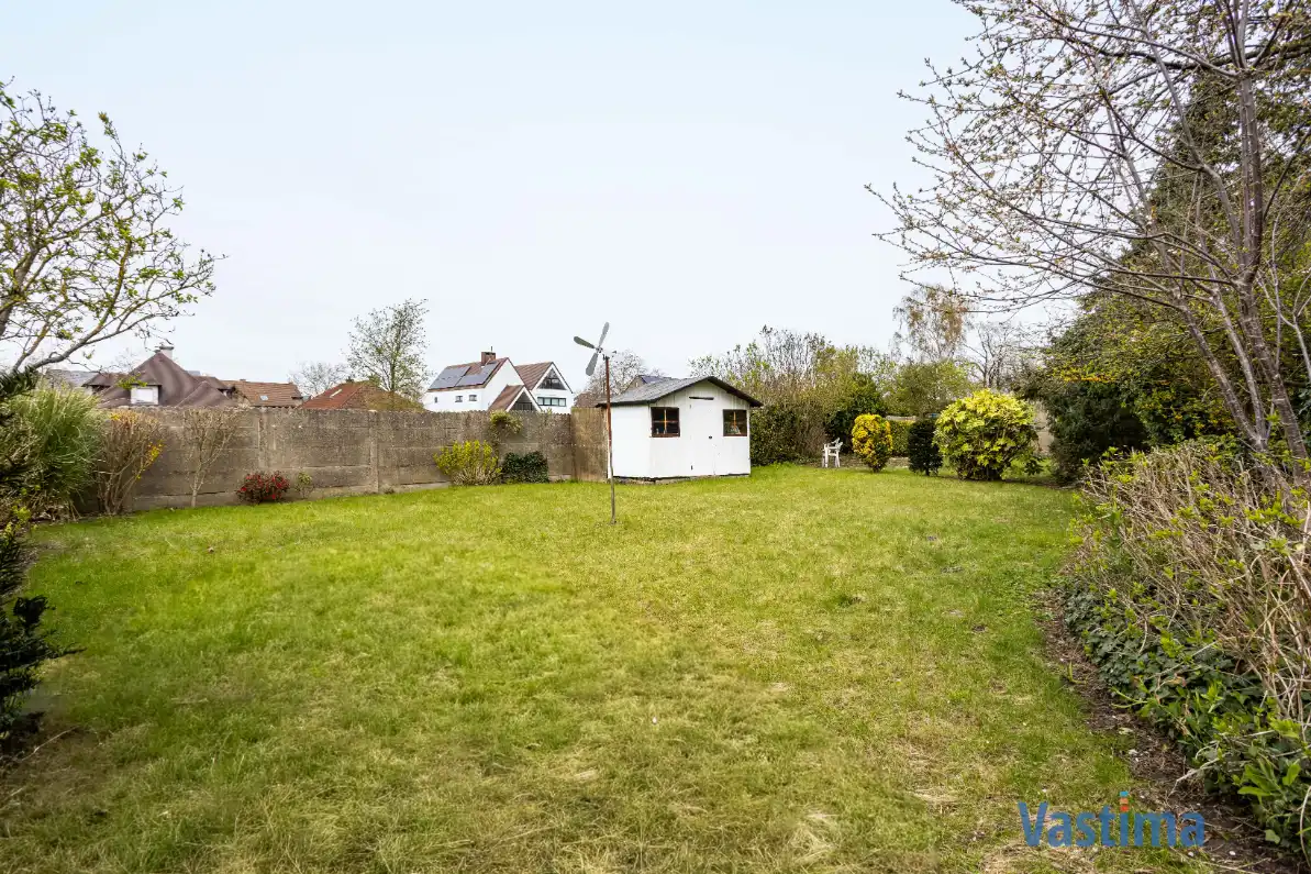 Te renoveren woning met tuin nabij OLV-Ziekenhuis foto 23