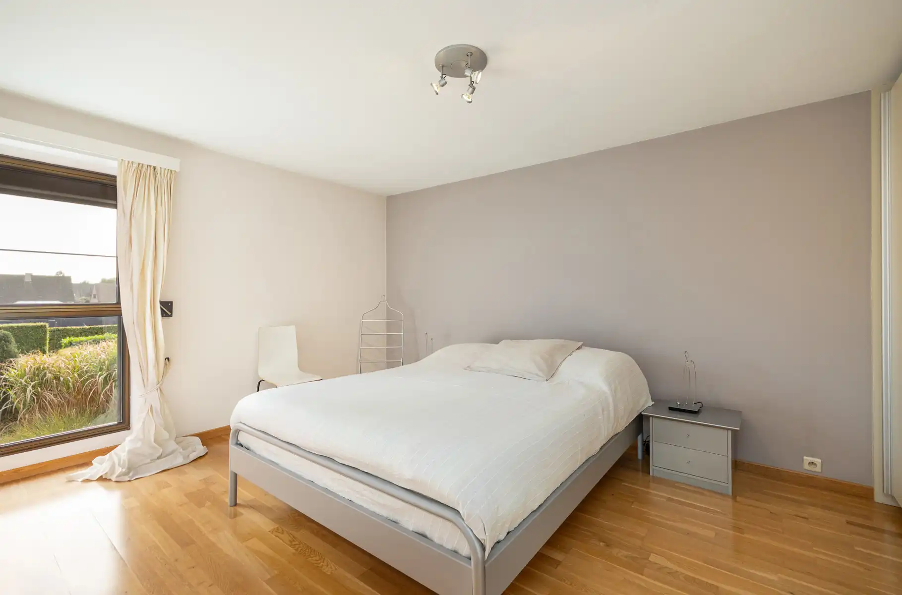 Eigentijdse gezinswoning op een perceel van ca 1.059m² in het centrum van Hoogstraten foto 11