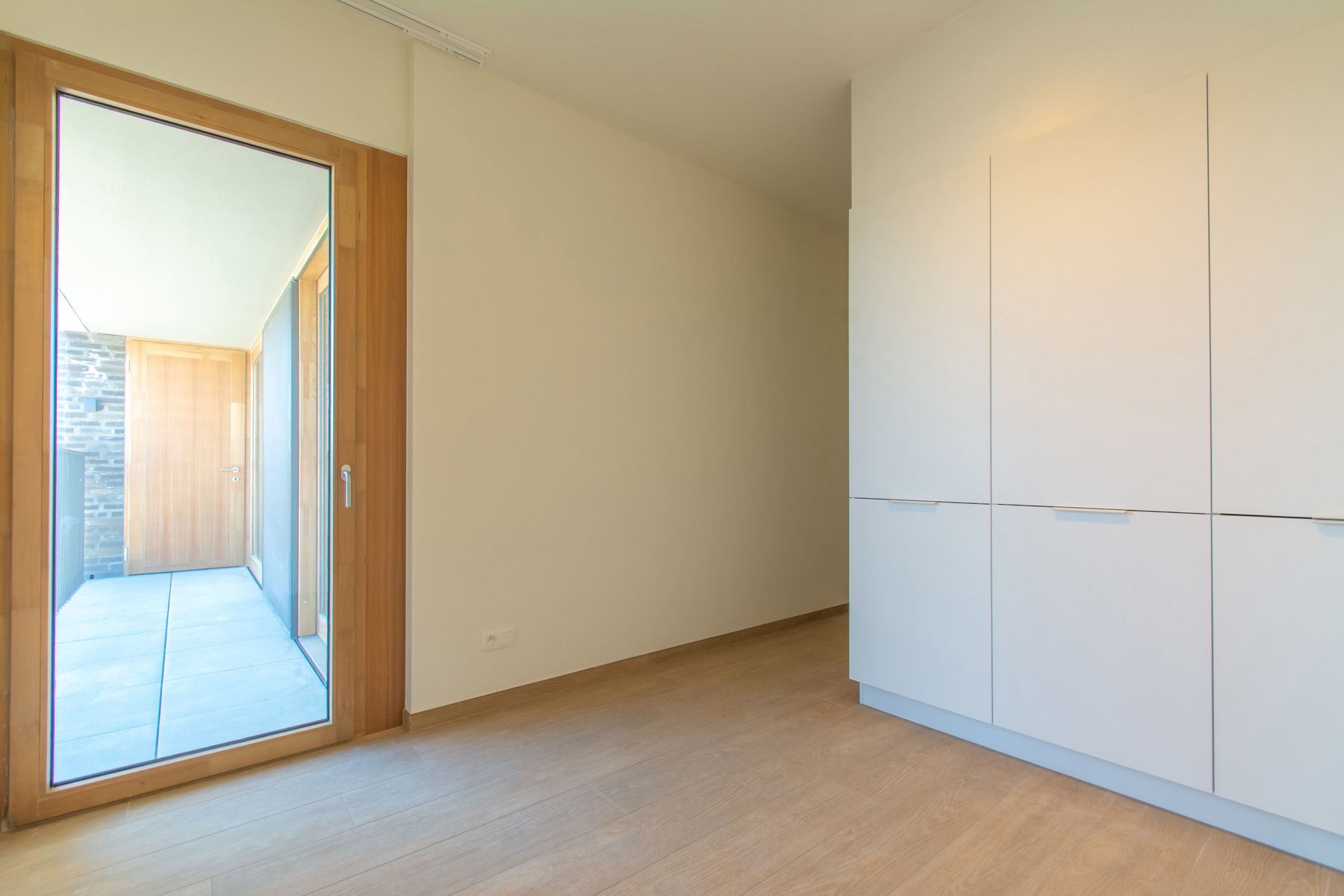 Rustig en comfortabel 2slpk appt. met zicht op park  foto 12