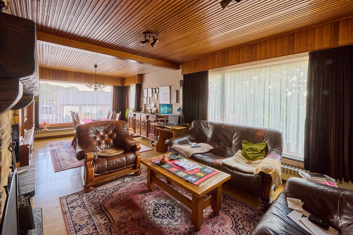Vrijstaande woning gelegen op een zuidgericht perceel nabij het centrum van Hechtel foto 10