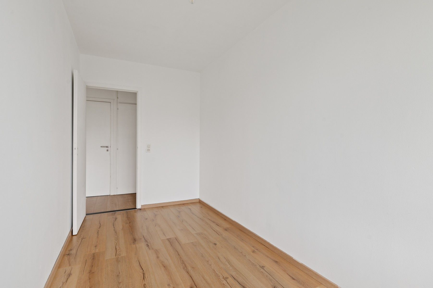 Ruim appartement van 79m² met 2 slaapkamers, terras en kelder foto 16