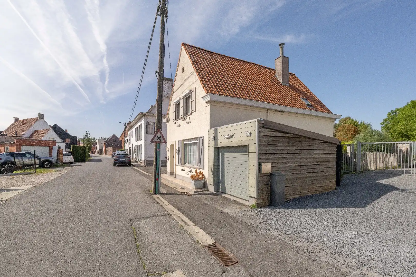 TE RENOVEREN WONING MET TUIN, GARAGE EN BIJGEBOUW IN AARSELE foto 18