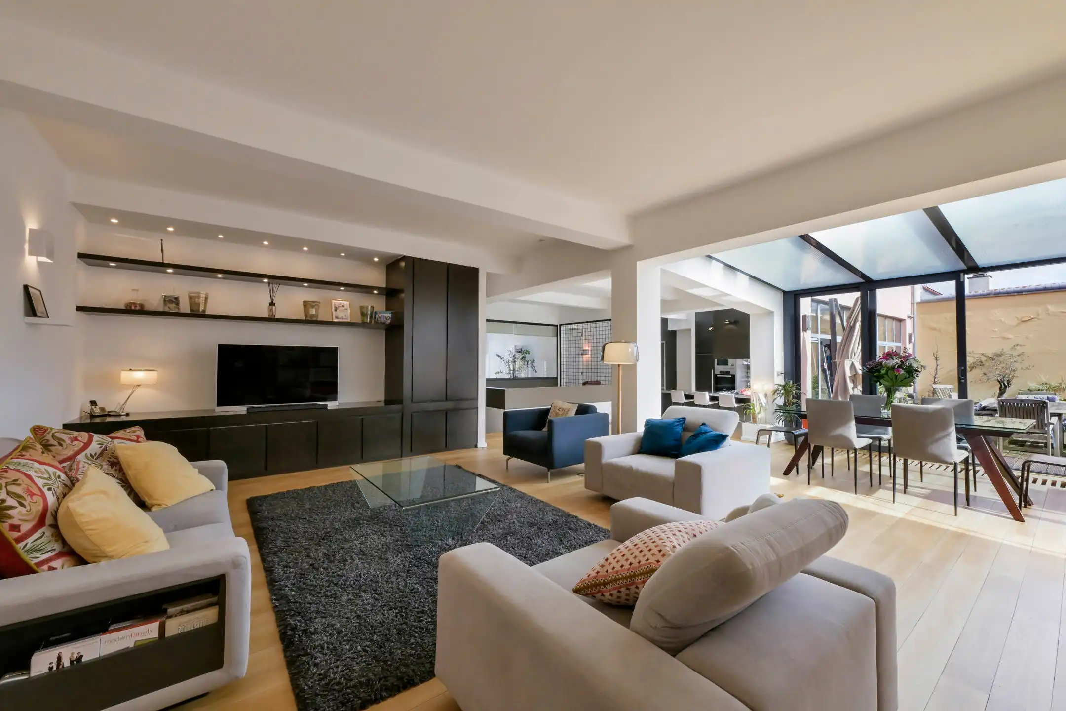 Prachtige loft met karakter foto {{pictureIndex}}