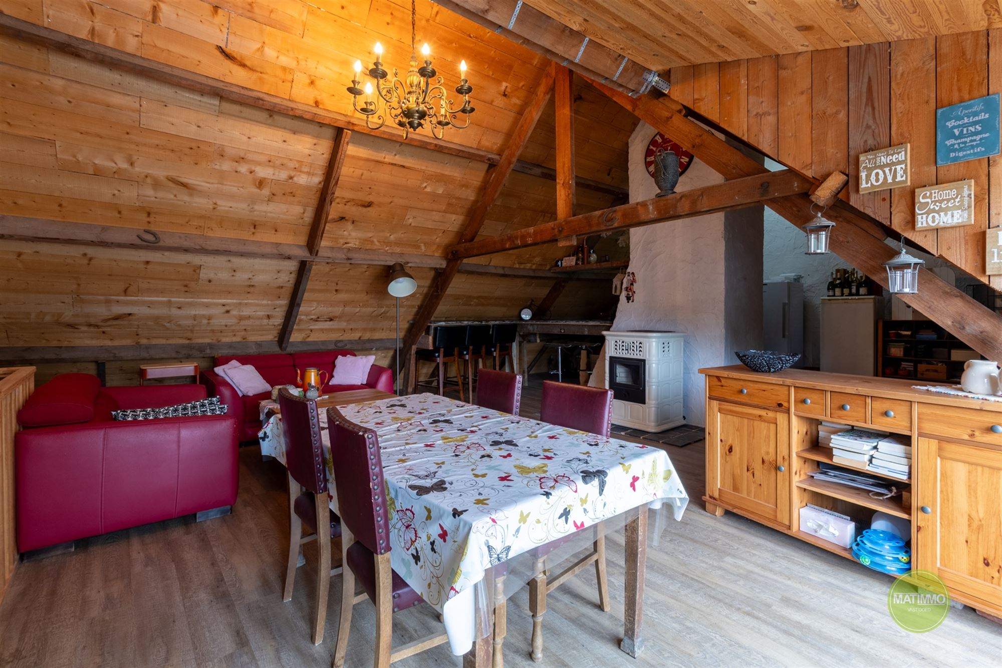 Instapklaar en ruim duplex appartement in Ezaart foto 16