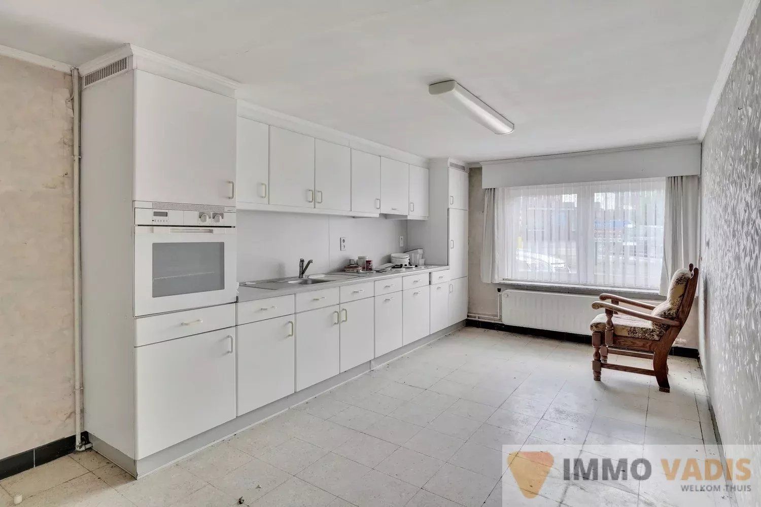 Hoeve op ruim perceel met extra bouwgrond foto 14