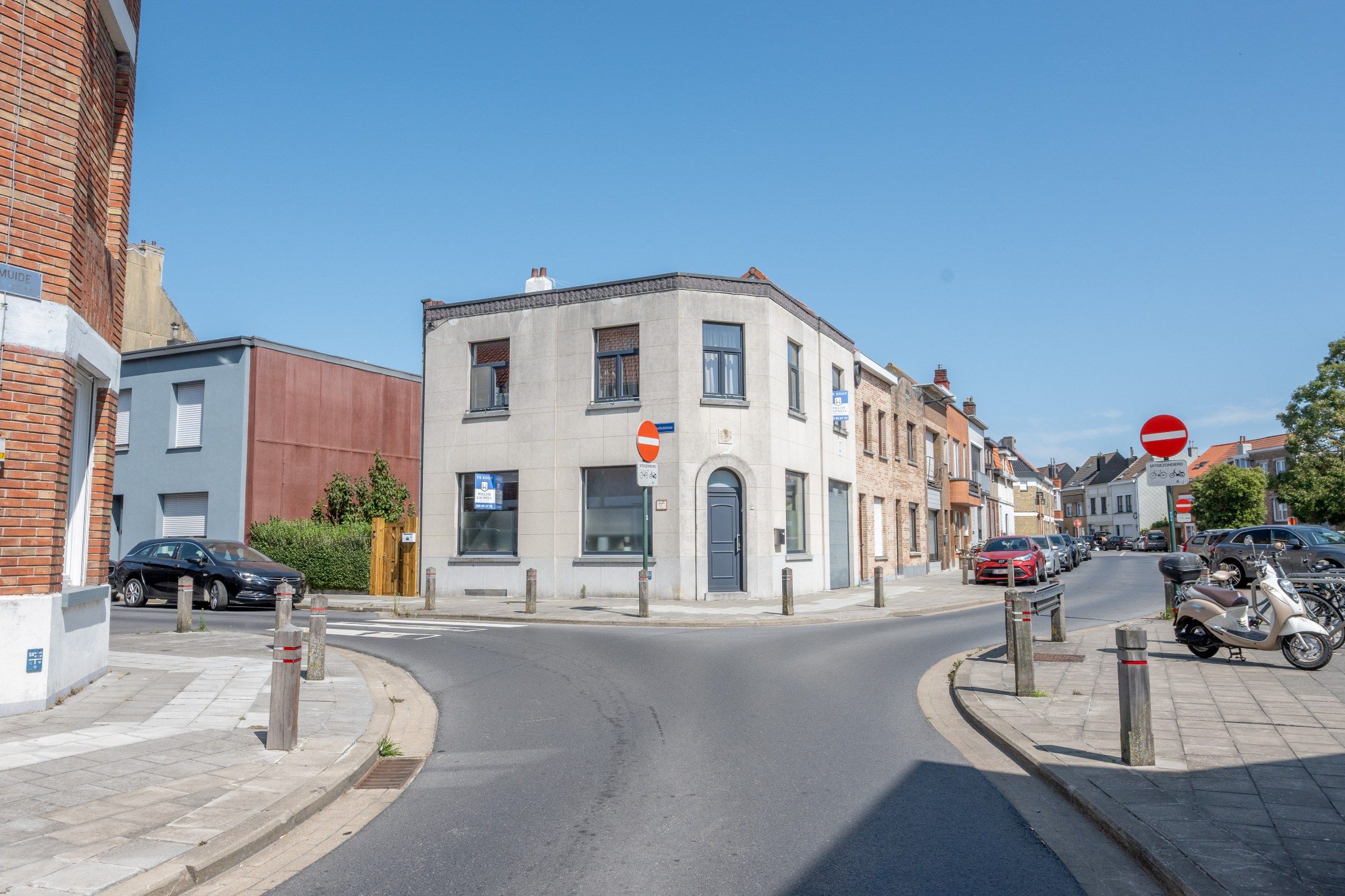 ()=>{if(producerUpdateValueVersion(node),producerAccessed(node),node.value===ERRORED)throw node.error;return node.value} Diksmuidestraat 21 - - 8370 Blankenberge