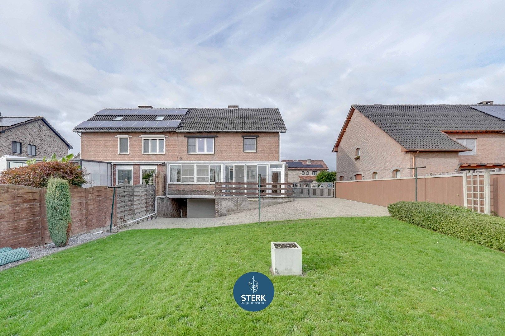 GEZINSWONING MET 236 M² BEWOONBARE OPPERVLAKTE IN HARTJE REKEM !  foto 23