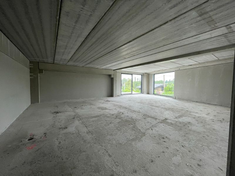 Nieuwbouw bedrijfsgebouw te koop met casco kantoor en woning. foto 13