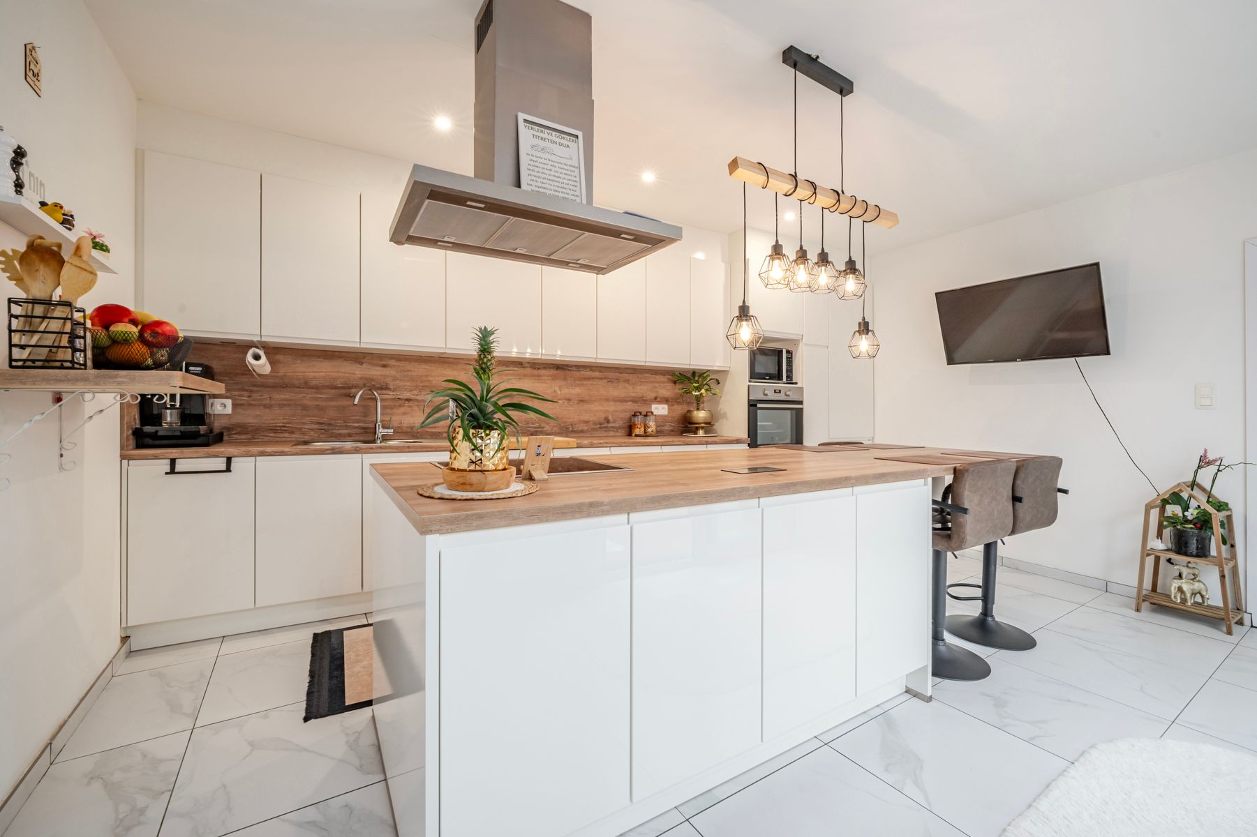 Halfopen woning met 4 slaapkamers en grote tuin in Evergem foto 7