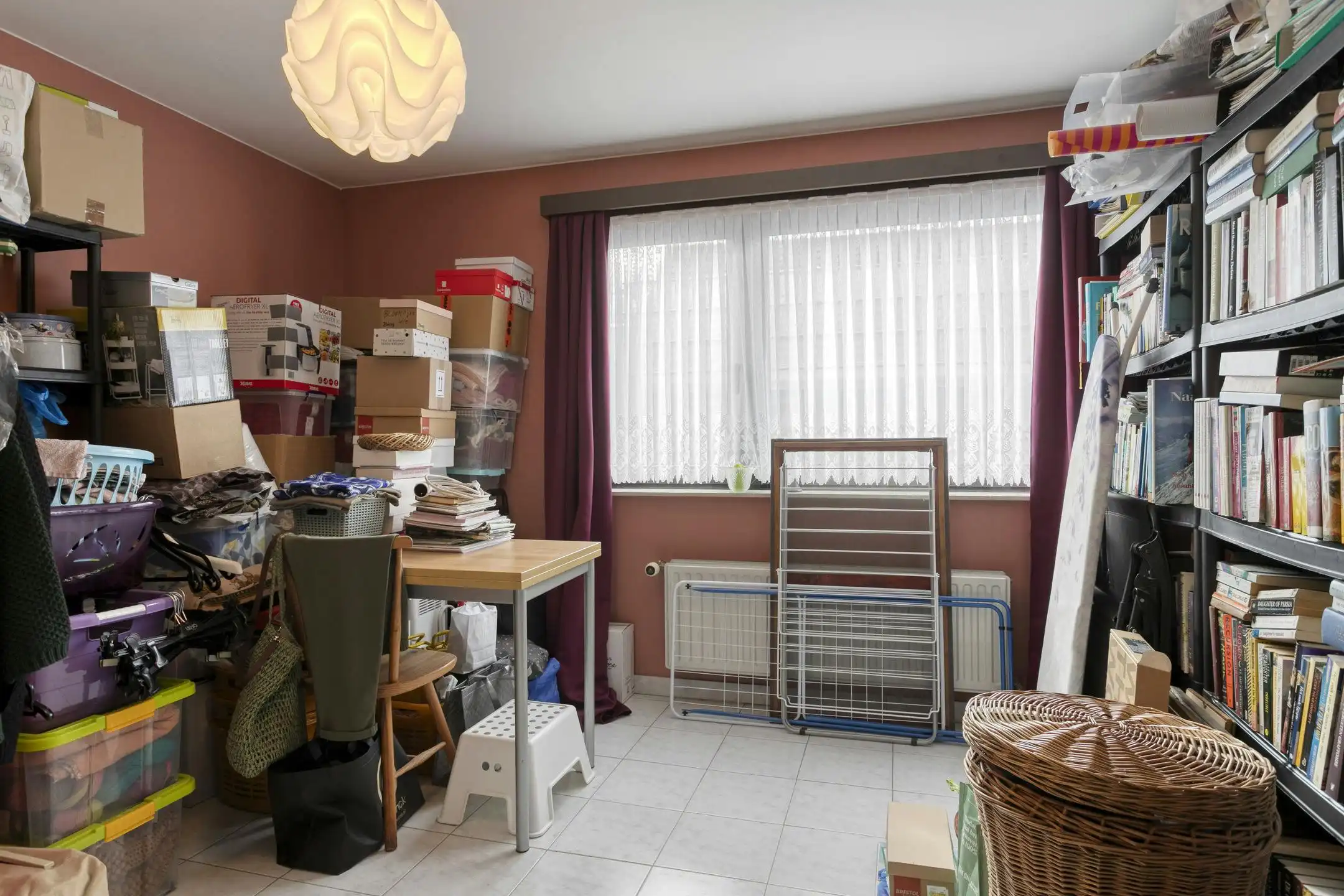 Instapklaar 2-kamerappartement in hartje Poperinge foto 10