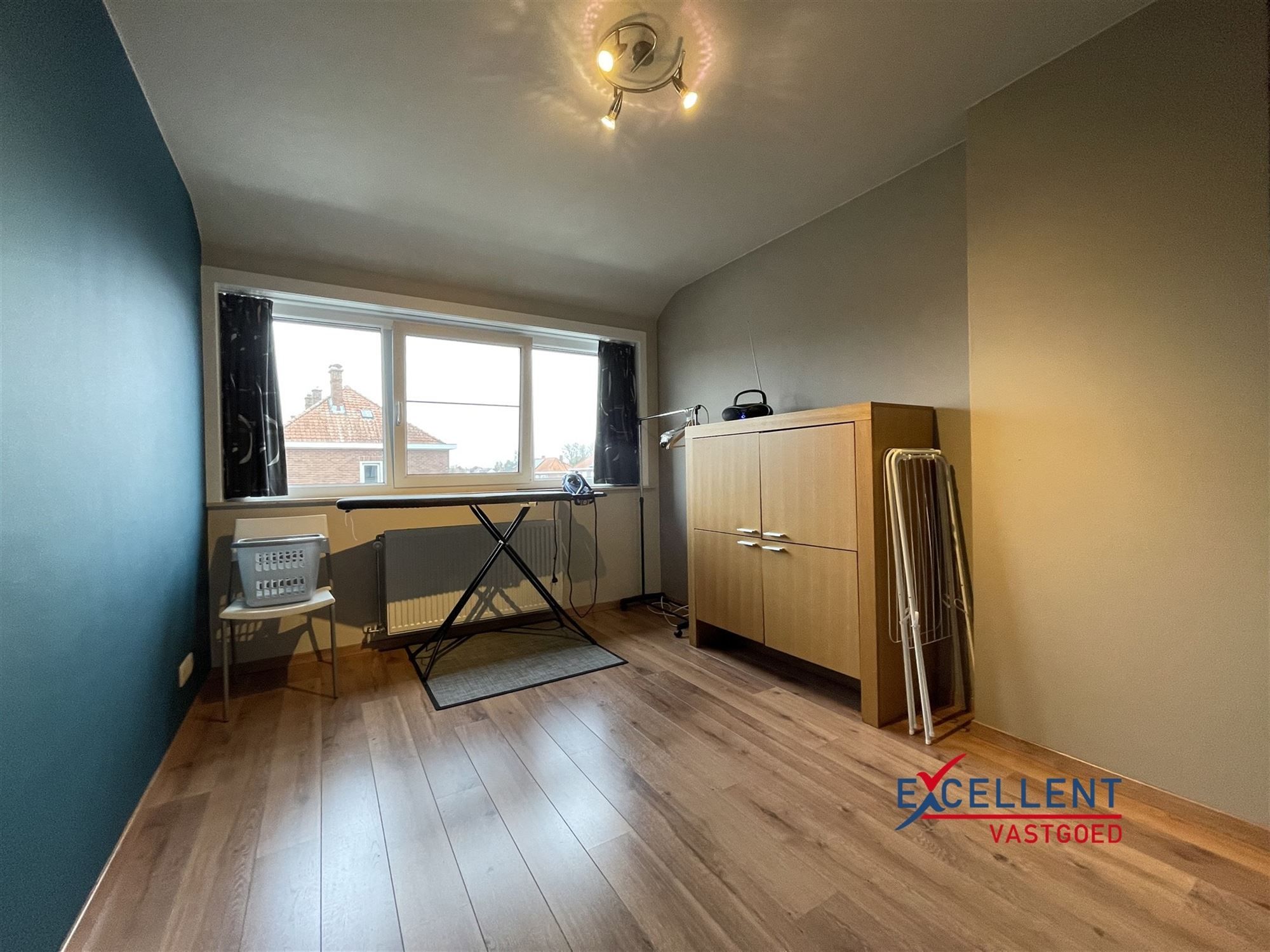 Rustig gelegen halfopen woning te huur met 3 slaapkamers foto 9