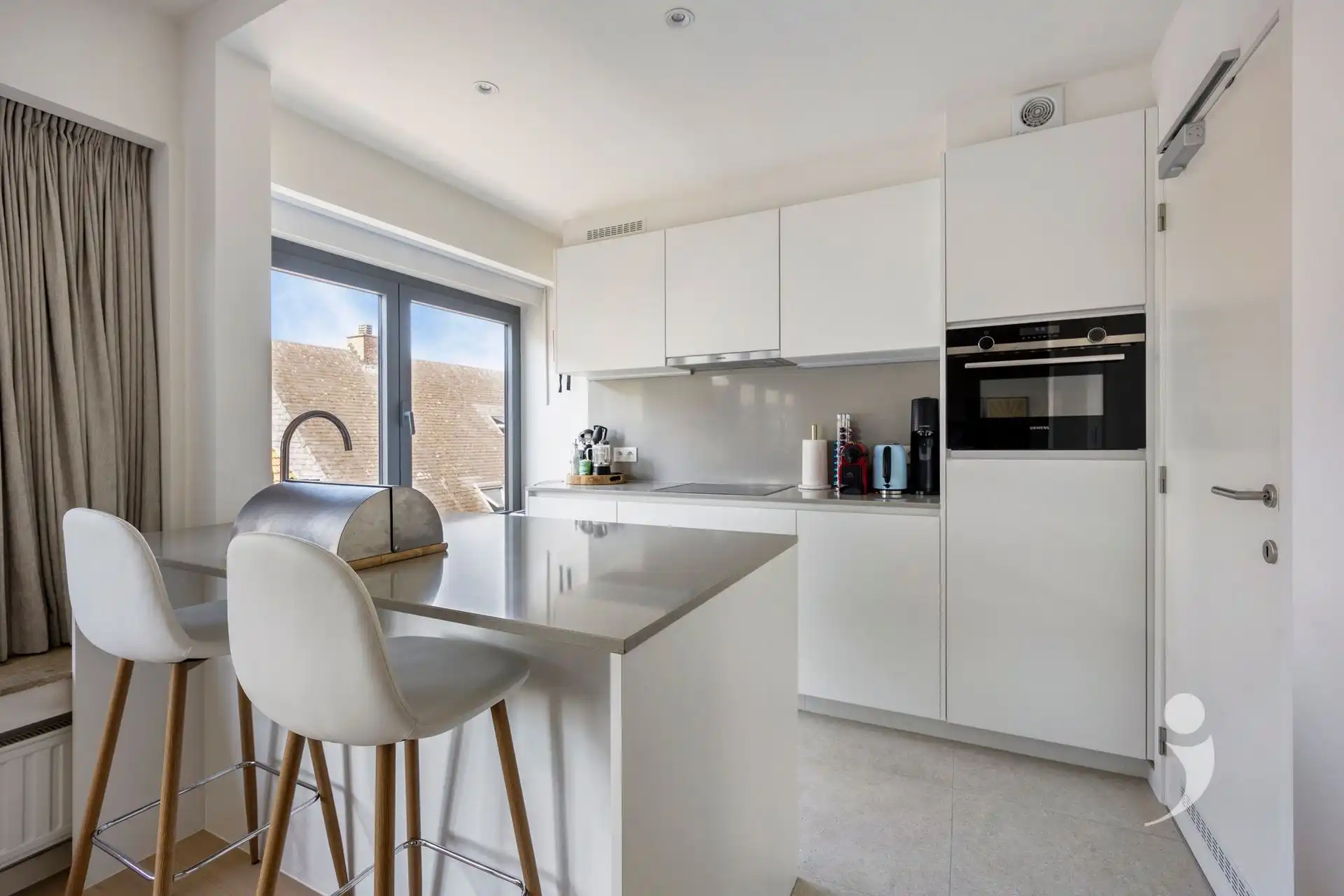 Recent gerenoveerd appartement in hartje Leuven! foto 6