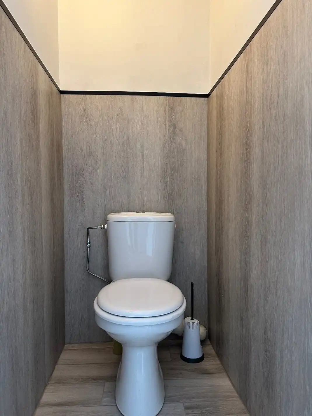 Instapklaar appartement met 2 slaapkamers te Aartrijke foto 7
