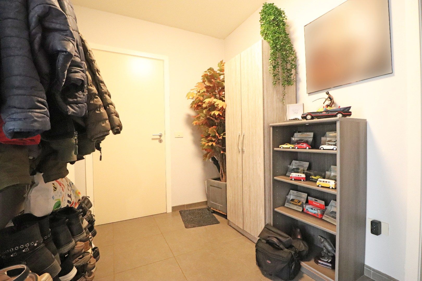 Verzorgd appartement in hartje Beveren foto 2
