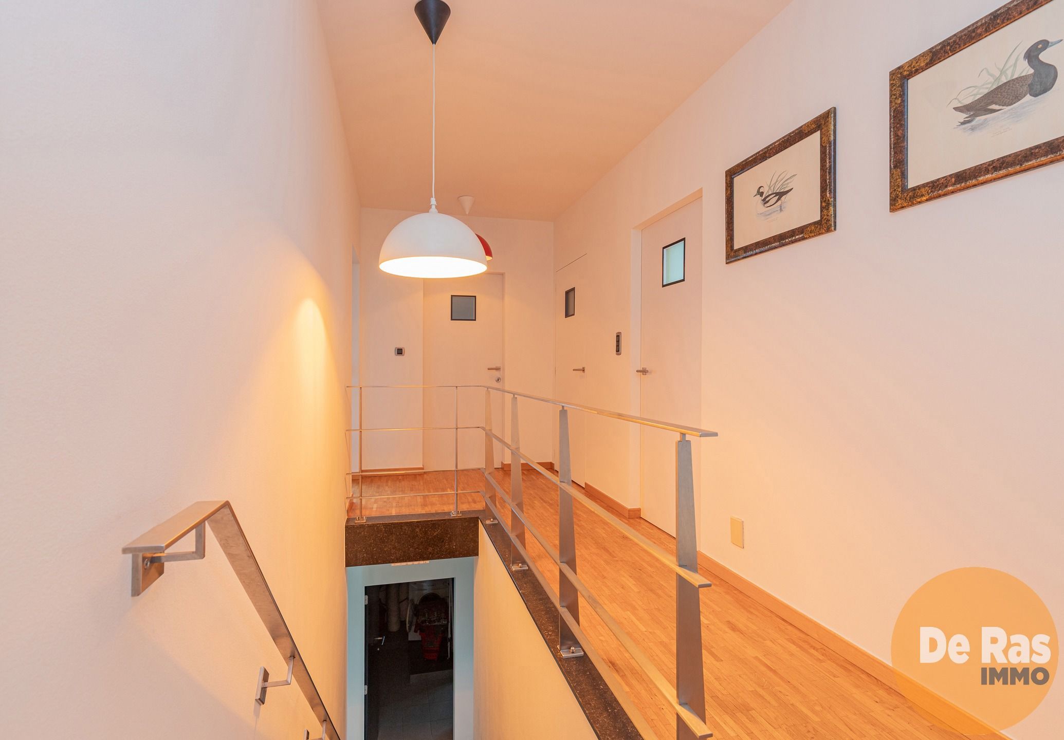 WIEZE - Lichtrijke villa met 5 slpks en 2 bdkmrs en tuin foto 13