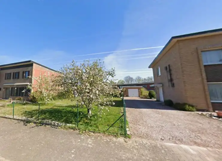 Prachtige bouwgrond van 481 M² nabij Bree centrum. foto 3
