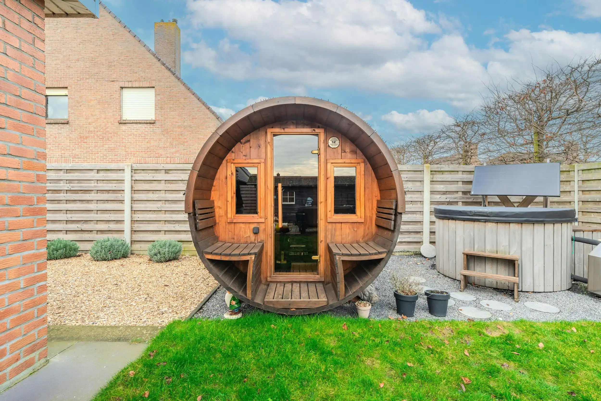 Volledig gerenoveerde bungalow met 3 slaapkamers te Westende! foto 19